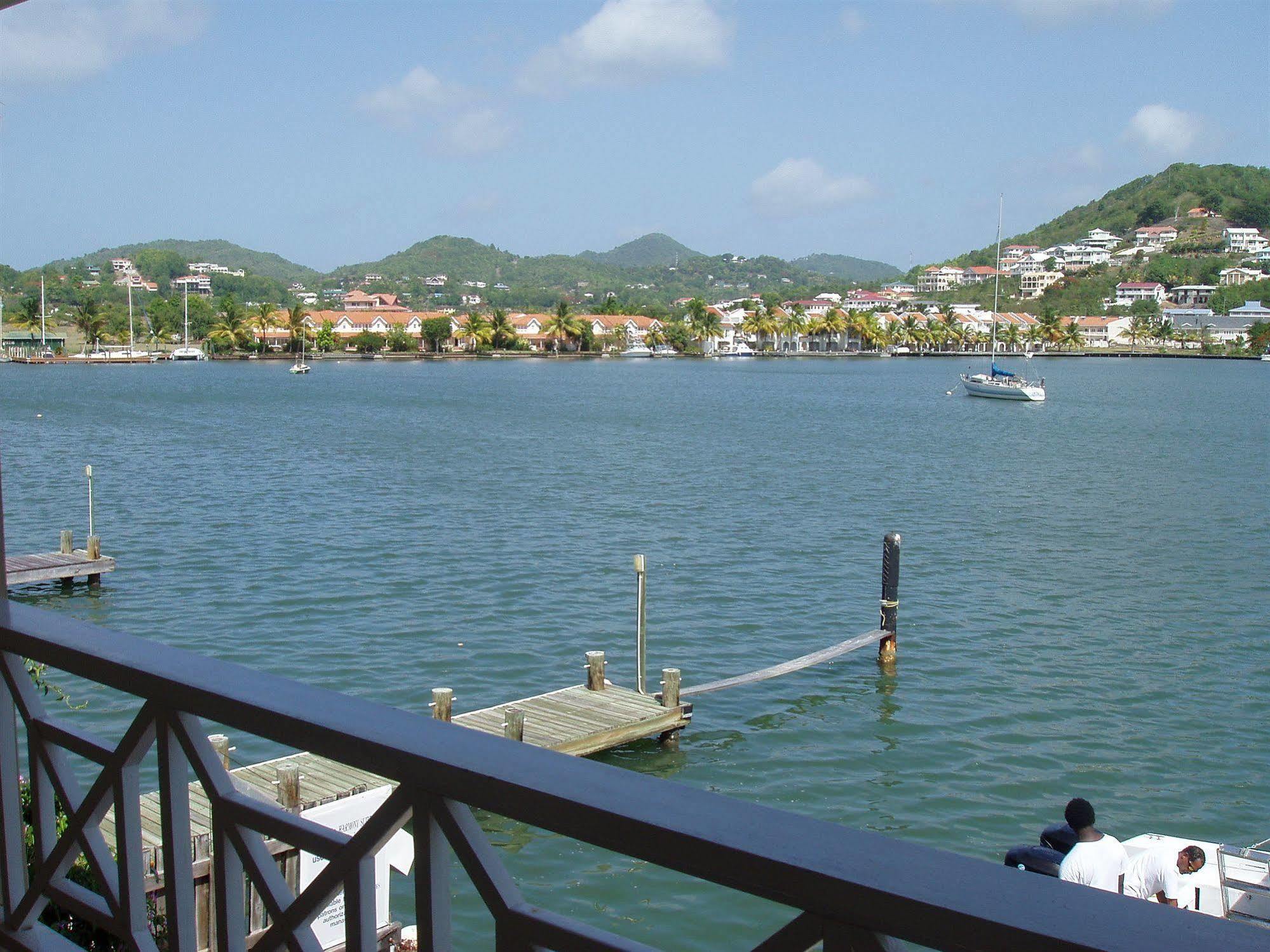 Harmony Marina Suites Rodney Bay Exterior foto